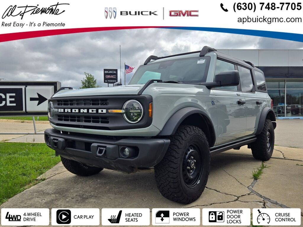 2022 Ford Bronco 4-Door Black Diamond's photo