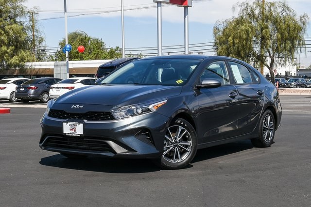 2023 Kia Forte LXS's photo
