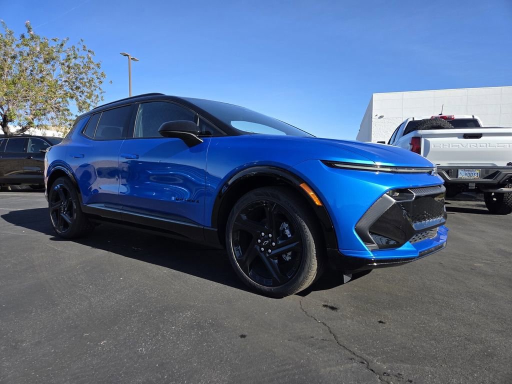 2026 Chevrolet Equinox EV RS's photo