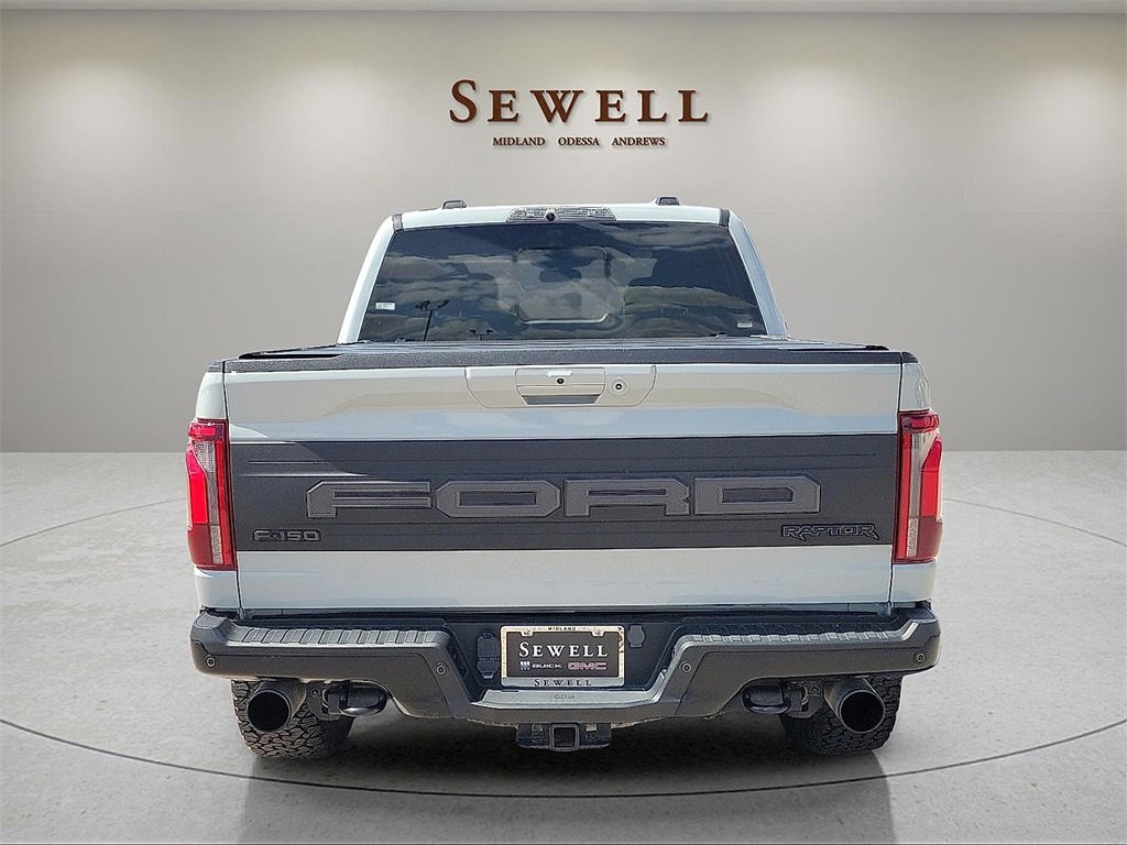 2024 Ford F-150 Raptor photo 4