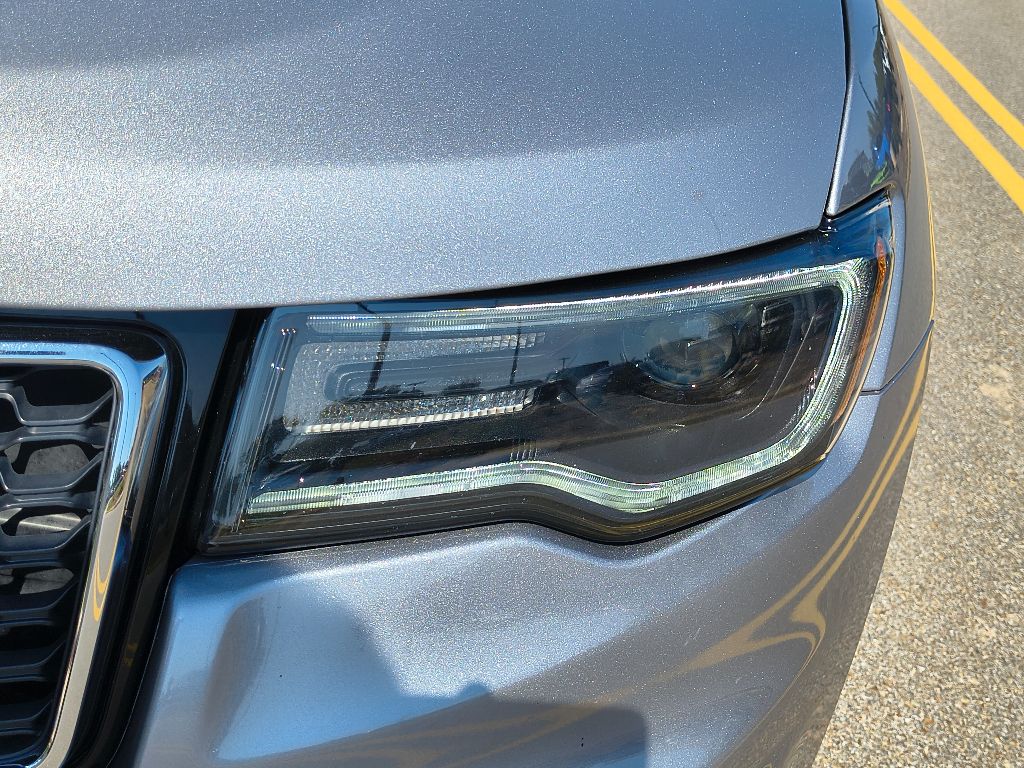 2021 Jeep Grand Cherokee Limited photo 12