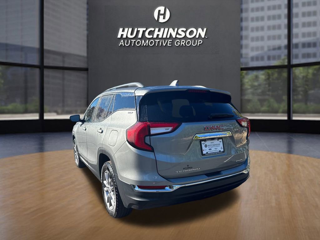 2024 Gmc Terrain SLT photo 4