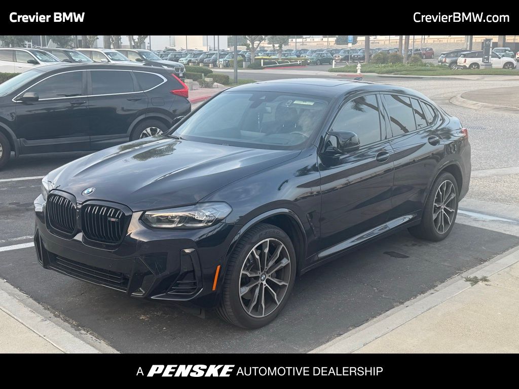 2023 BMW X4 M40i's photo