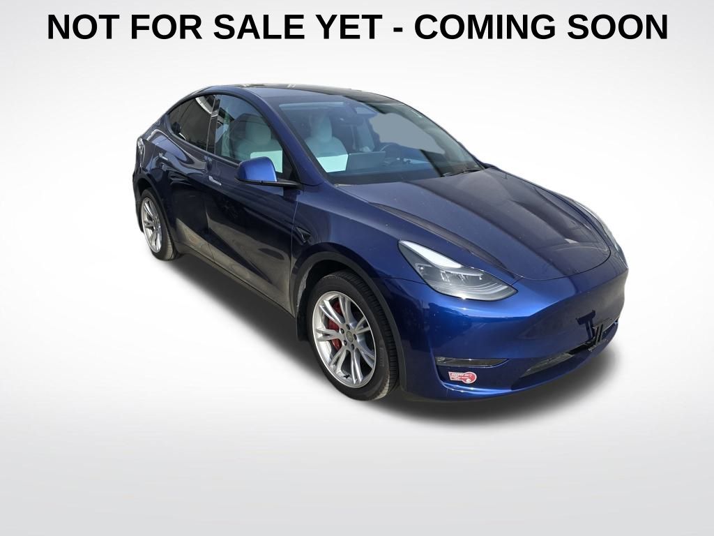 2024 Tesla Model Y Long Range's photo