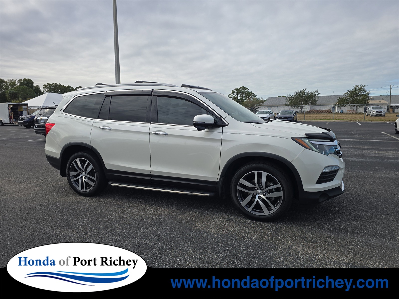 2017 Honda Pilot Touring's photo