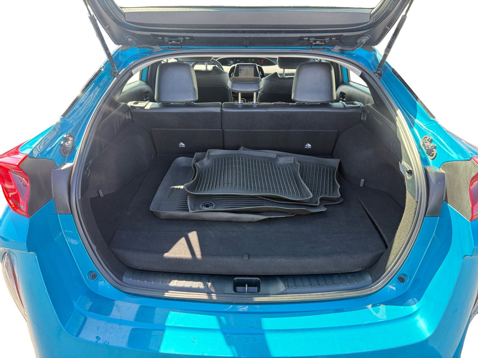 2021 Toyota Prius Prime XLE photo 17