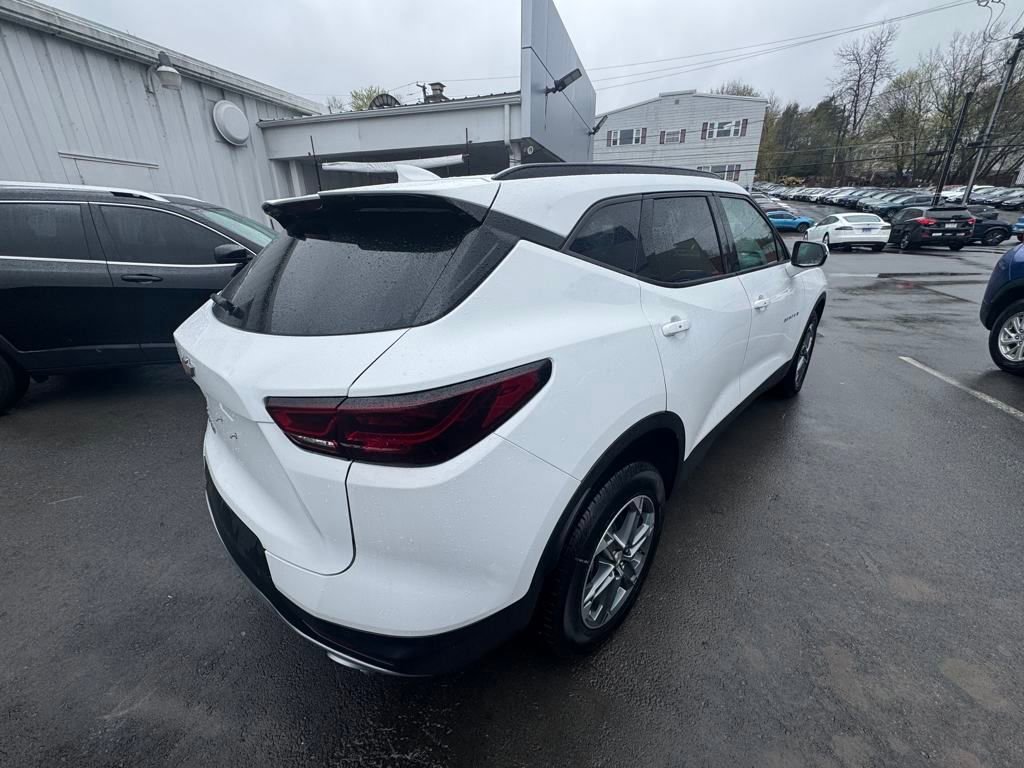 2024 Chevrolet Blazer 3LT photo 5