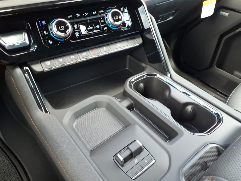 2025 Gmc Sierra 2500 HD AT4 photo 11