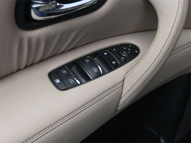 2023 Nissan Armada Platinum photo 12