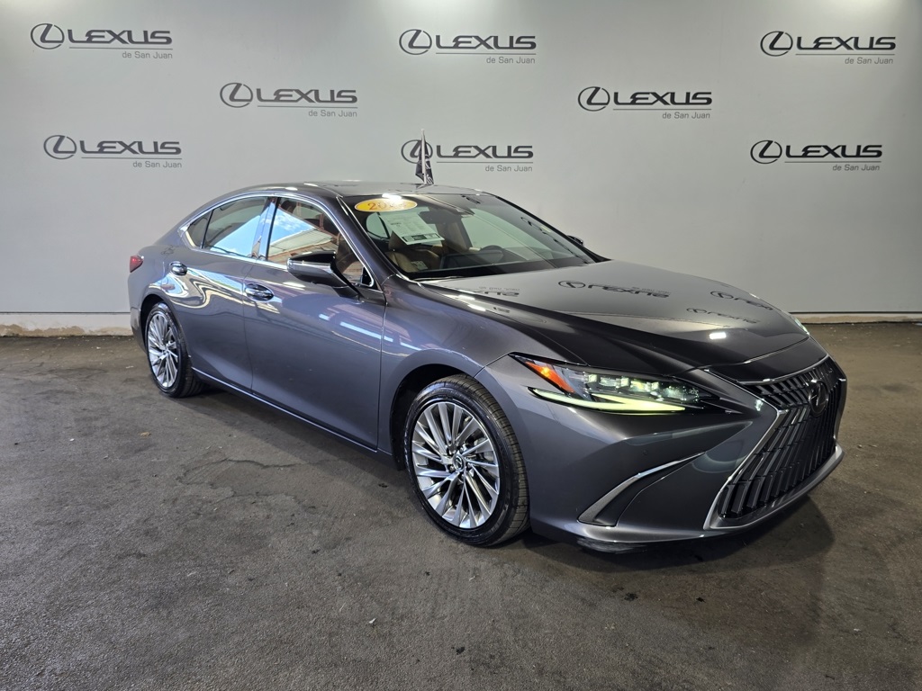 2023 Lexus ES 350 Luxury photo 3
