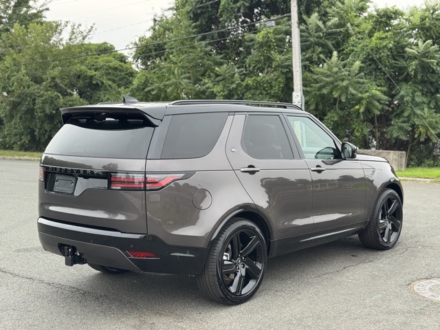 2025 Land Rover Discovery SE photo 4