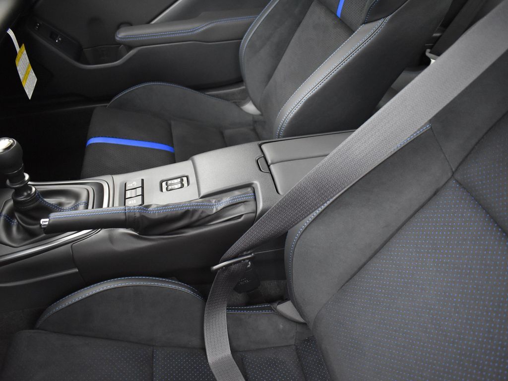 2025 Subaru BRZ tS photo 11