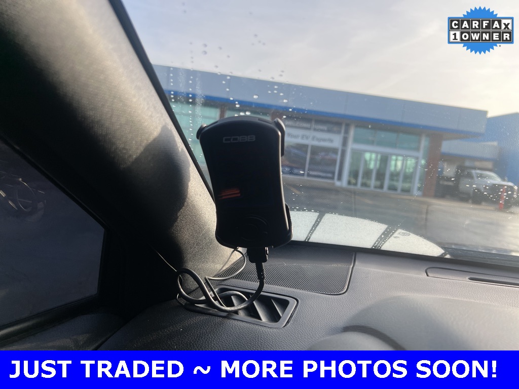 2015 SUBARU WRX - Image 10