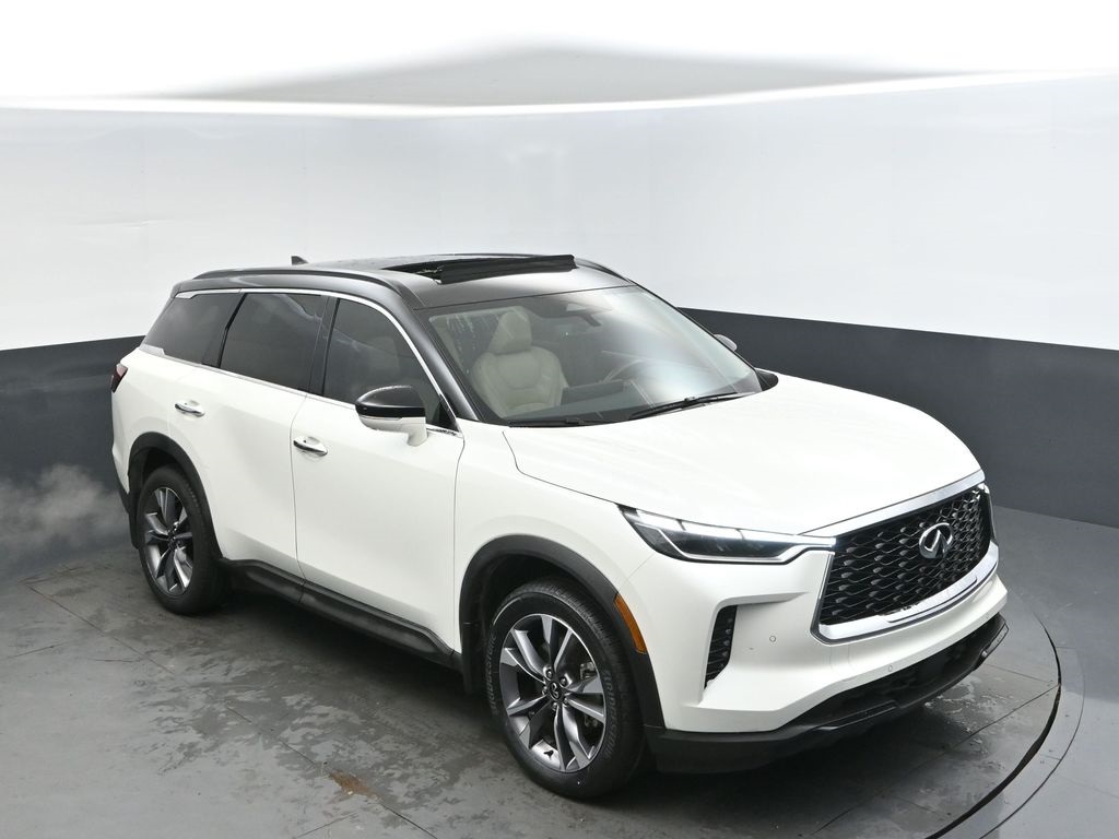 2023 INFINITI QX60 LUXE's photo