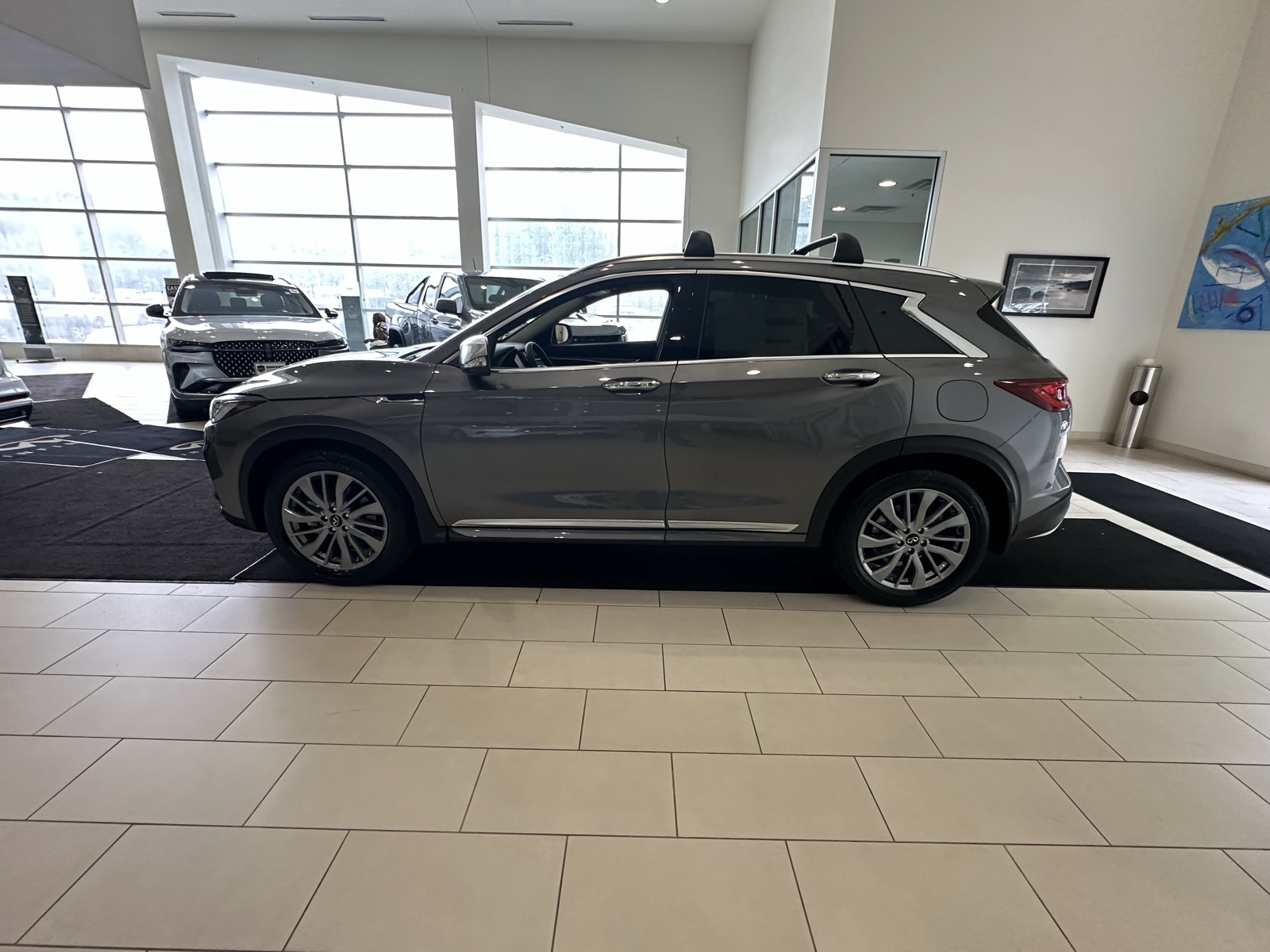 2025 Infiniti QX50 Luxe AWD photo 4