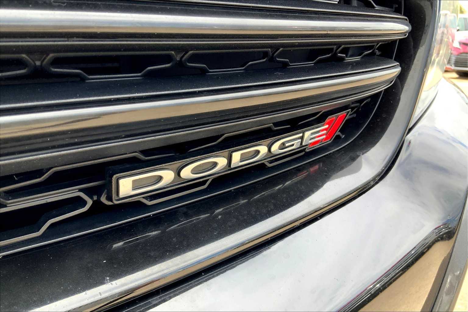 2022 Dodge Charger SXT photo 9
