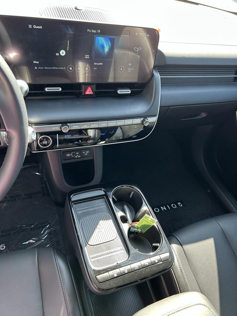2025 Hyundai Ioniq 5 SEL photo 19