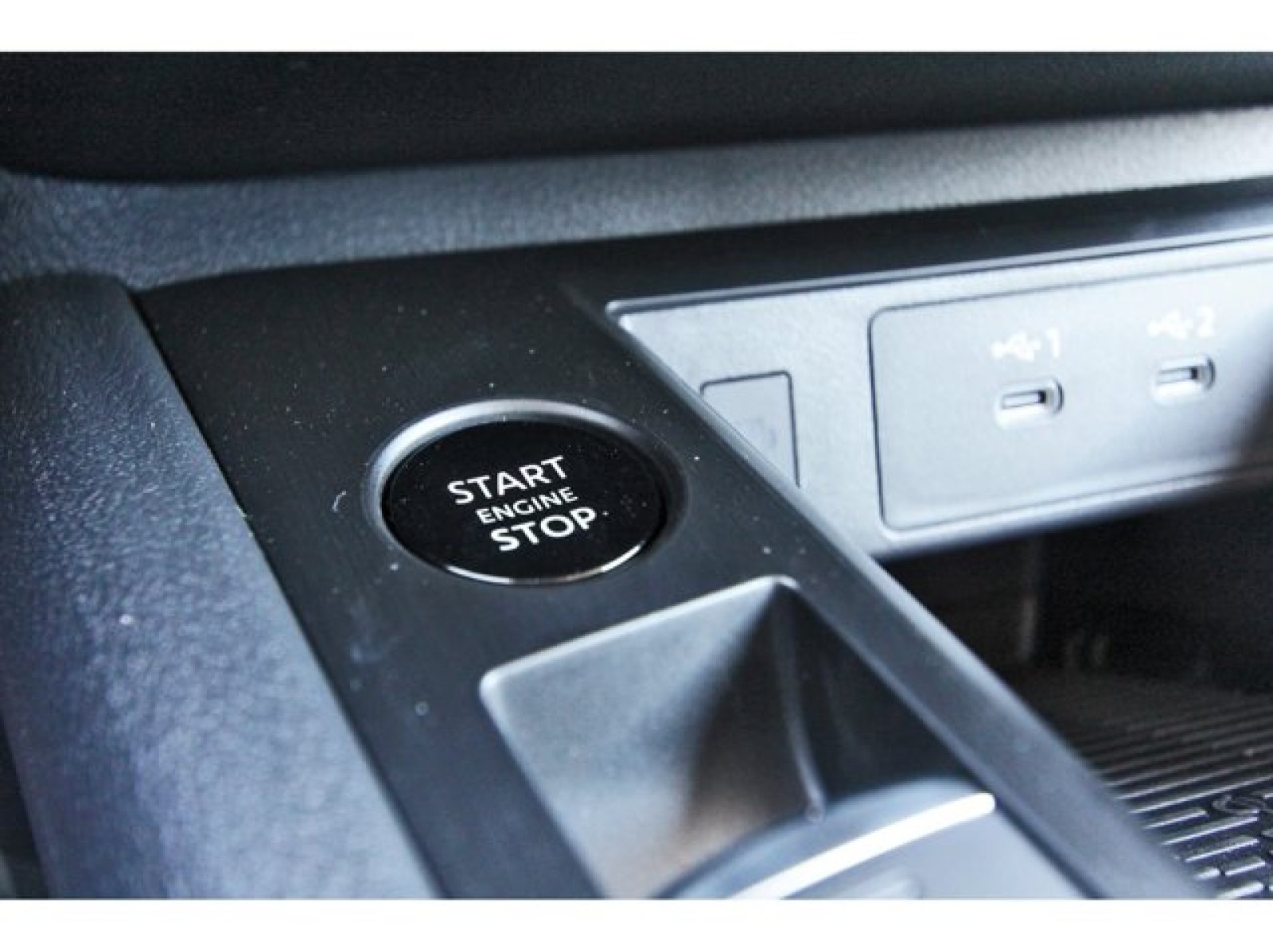 2026 Nissan Kicks SV White at Robbins Nissan