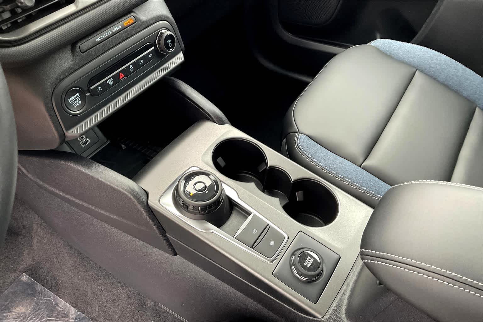 2025 Ford Bronco Sport Outer Banks photo 7