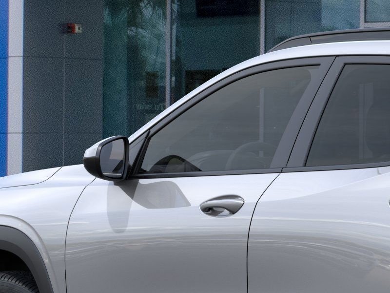 2026 Chevrolet Trax LT photo 4