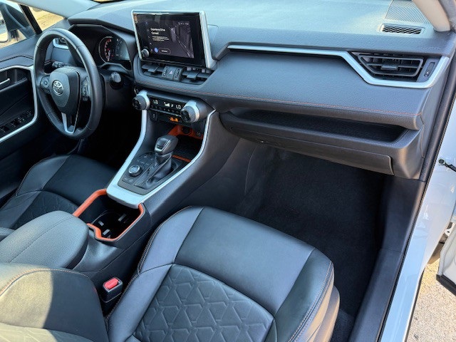2023 Toyota RAV4 Adventure photo 17
