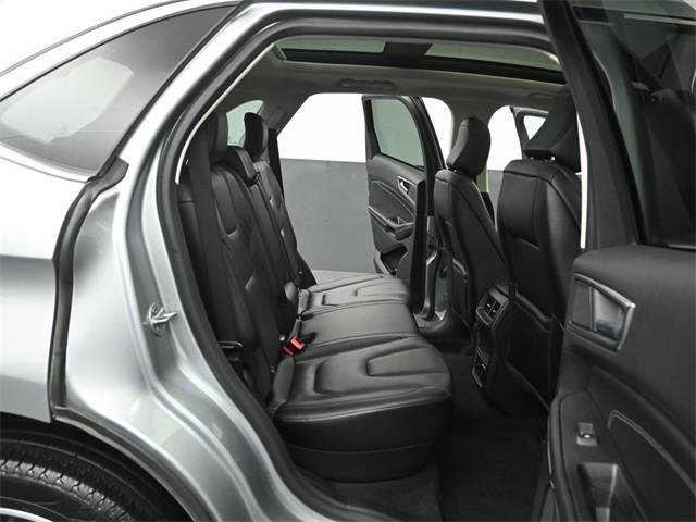 2022 FORD EDGE - Image 25