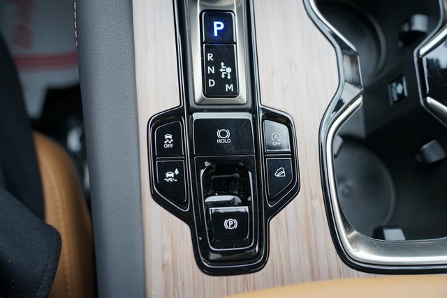 2025 LEXUS RX - Image 19