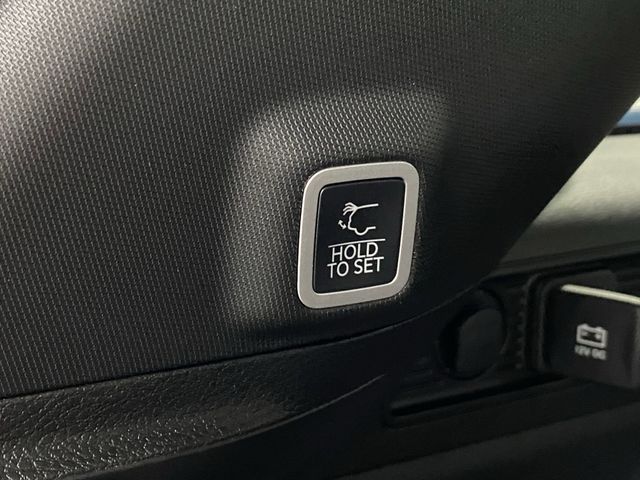 2025 Jeep Grand Cherokee Limited photo 16