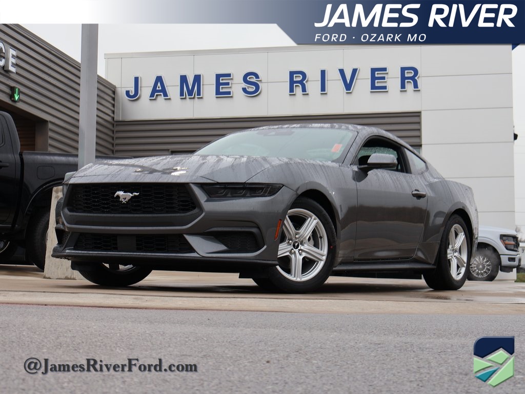 2026 Ford Mustang EcoBoost's photo