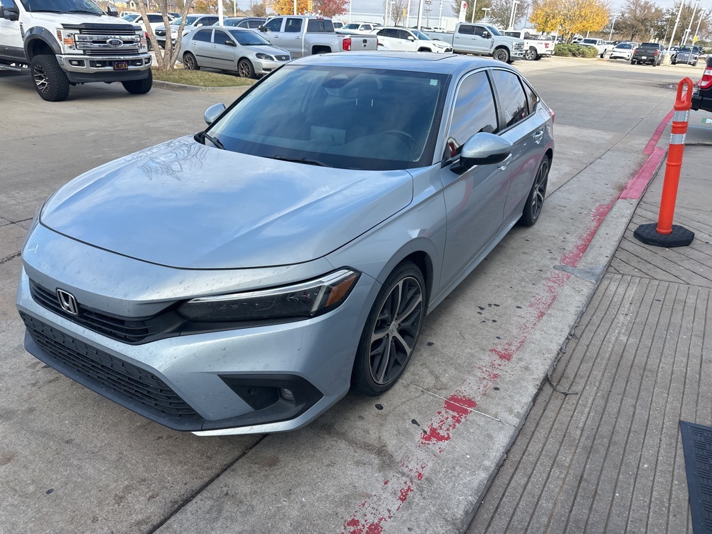 2022 Honda Civic Touring's photo