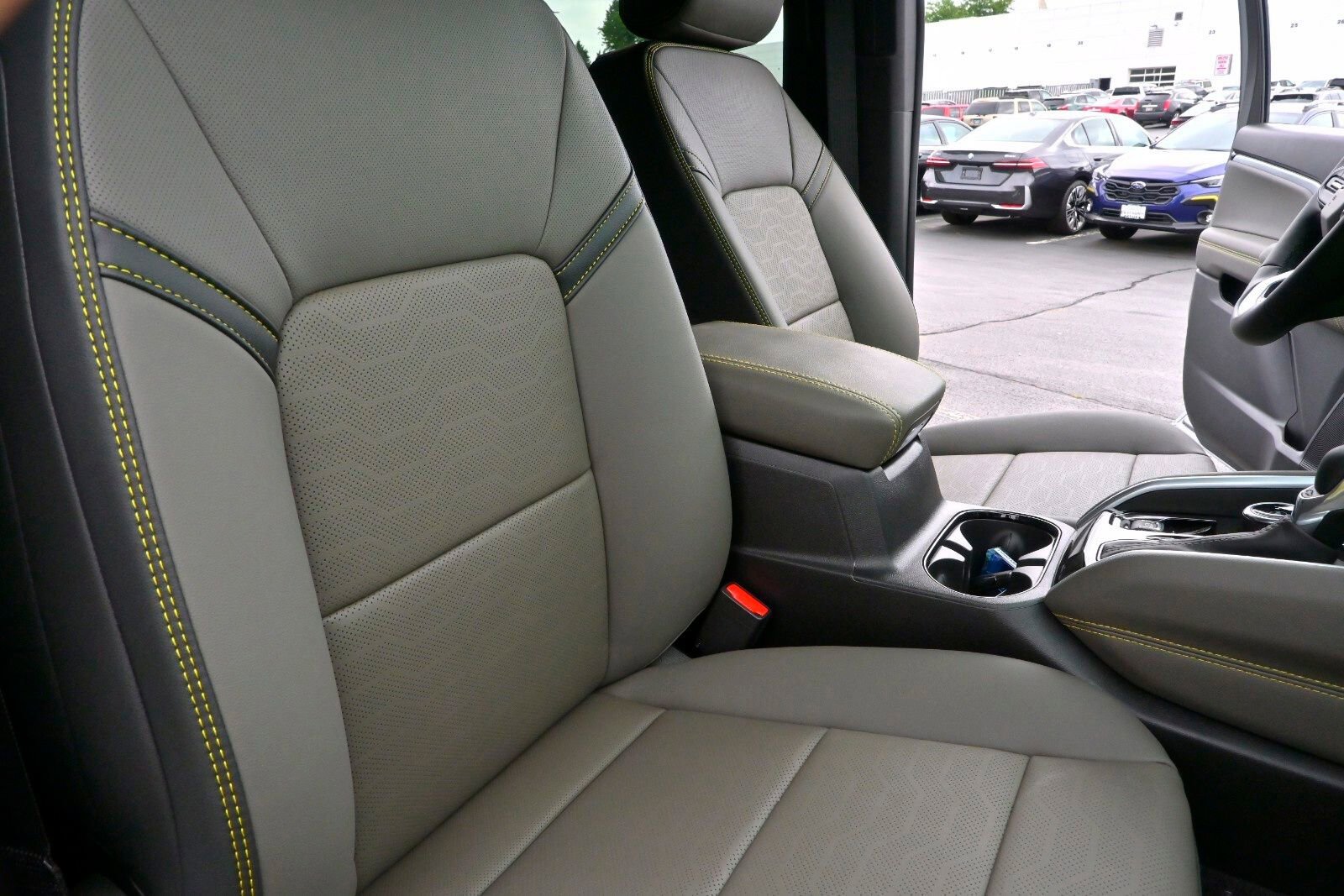 2026 Chevrolet Colorado ZR2 photo 21