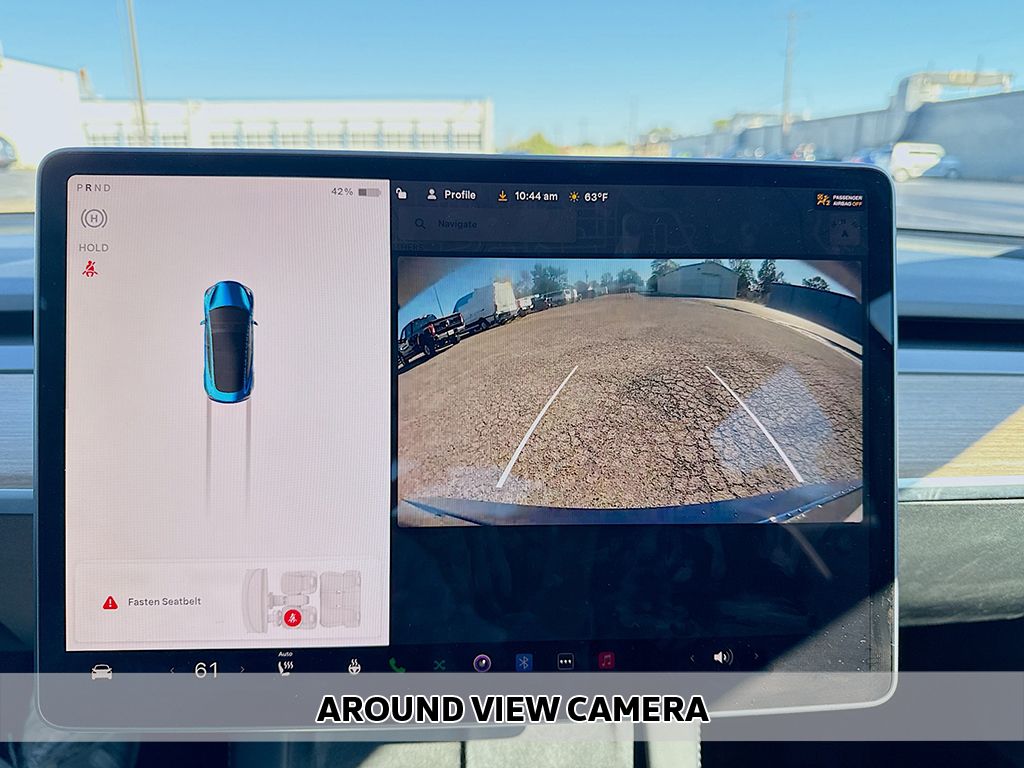2023 Tesla Model 3 photo 3