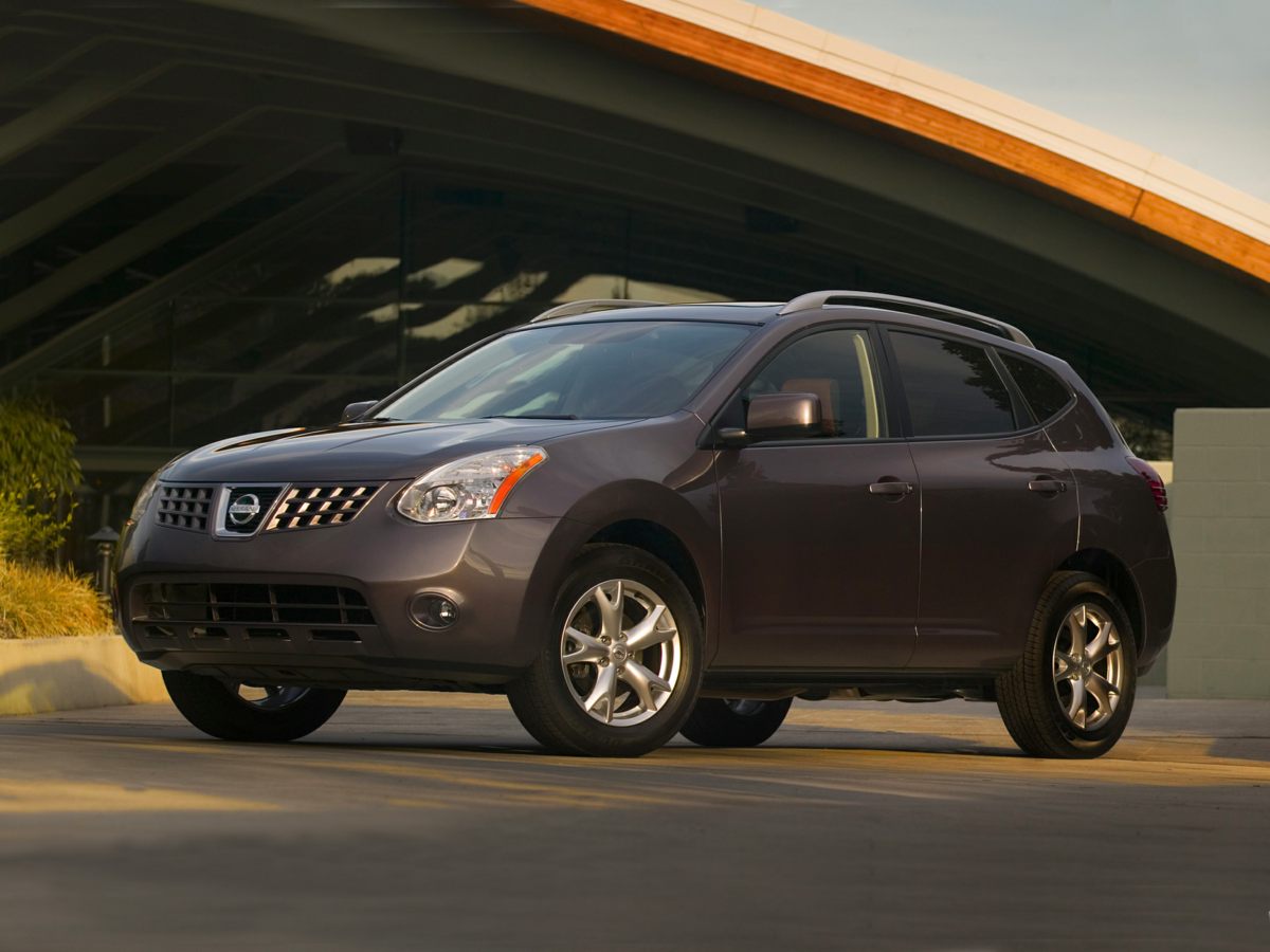 2009 Nissan Rogue S's photo
