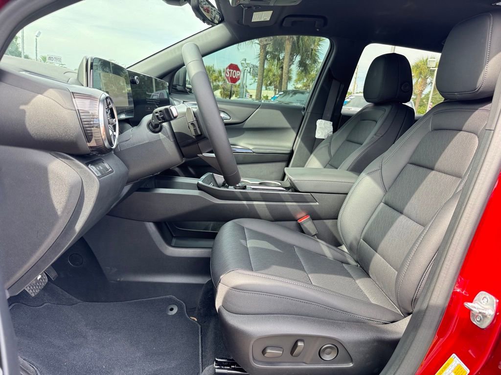 2026 Chevrolet Equinox LT photo 11