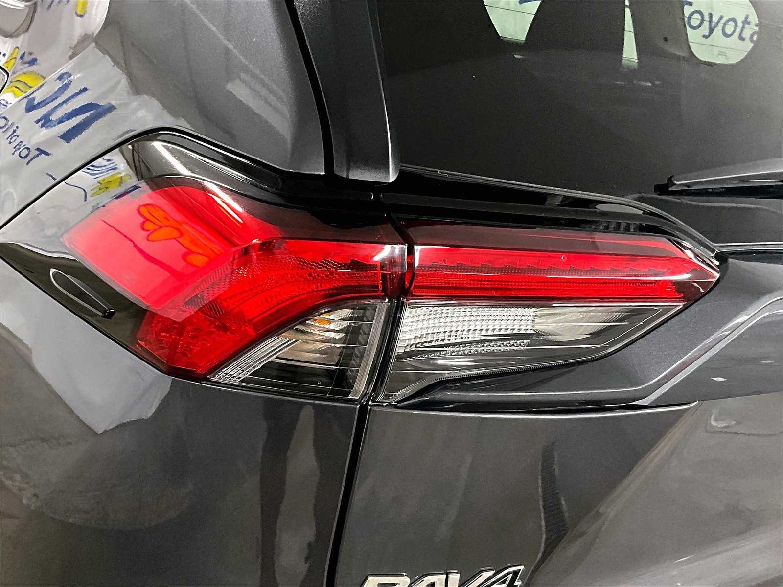 2024 Toyota RAV4 LE photo 30