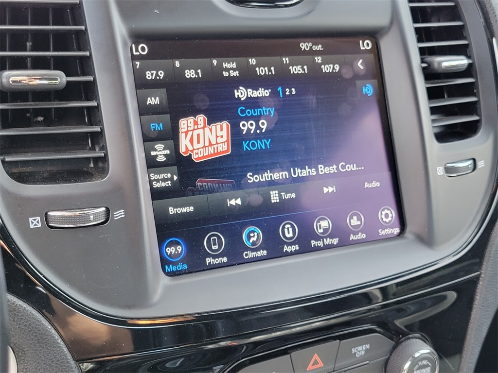 2021 Chrysler 300 S photo 21