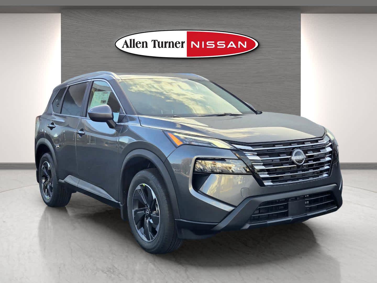 2026 Nissan Rogue SV's photo