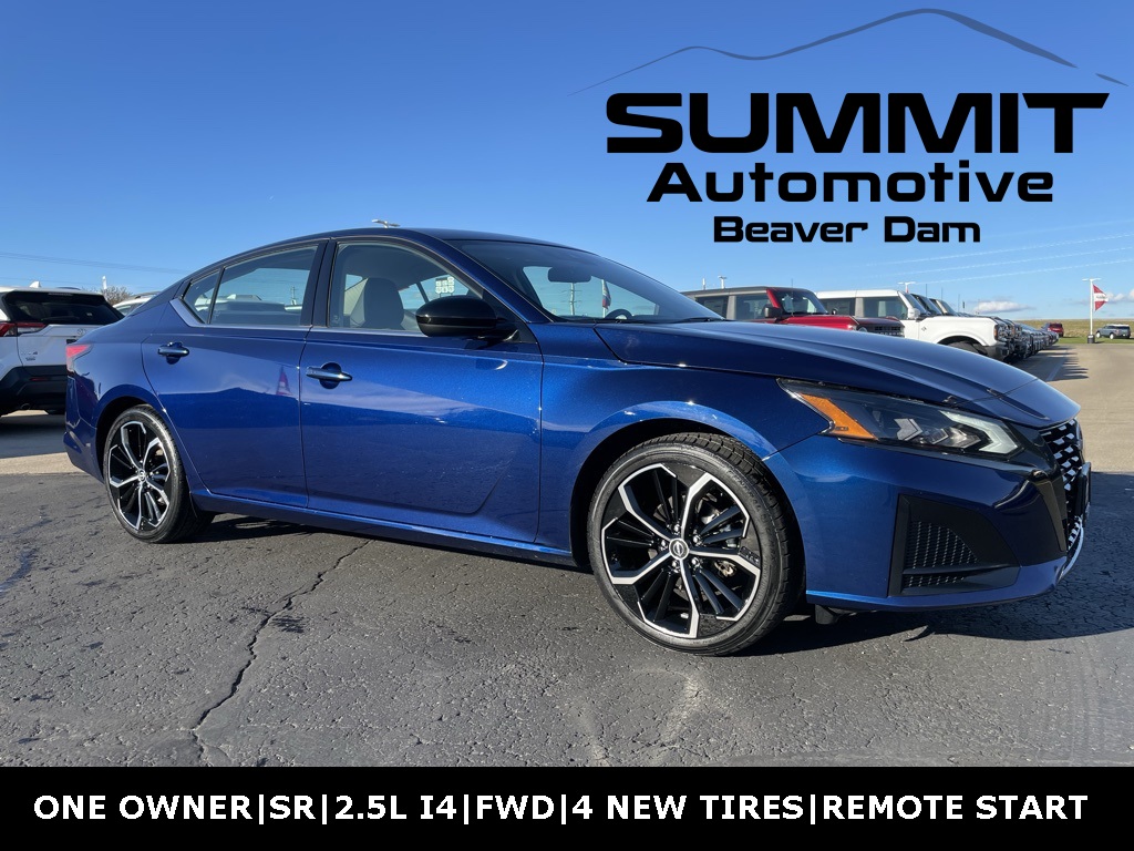 2024 Nissan Altima SR