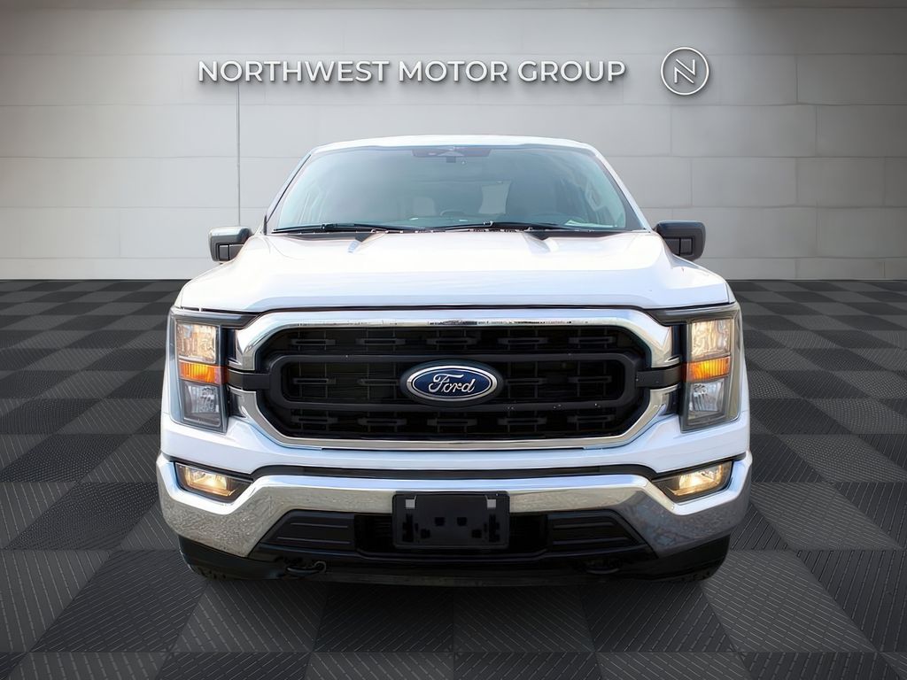 2023 Ford F-150 XLT photo 2