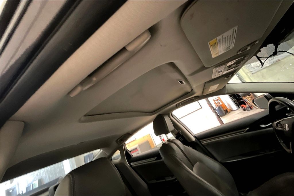 2020 Honda Civic EX-L photo 18