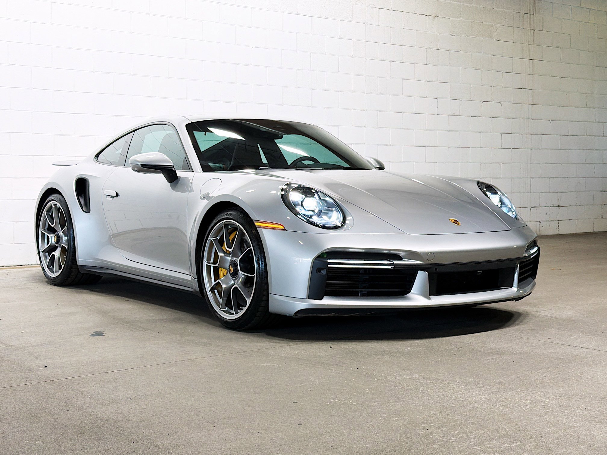 2024 Porsche 911 Turbo S photo 4