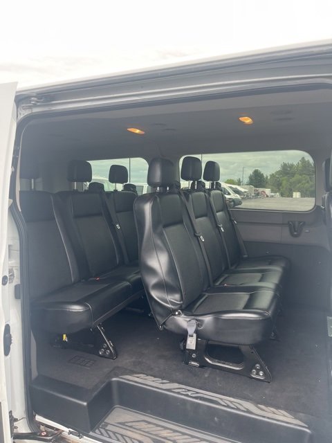 2020 Ford Transit Passenger XL photo 8