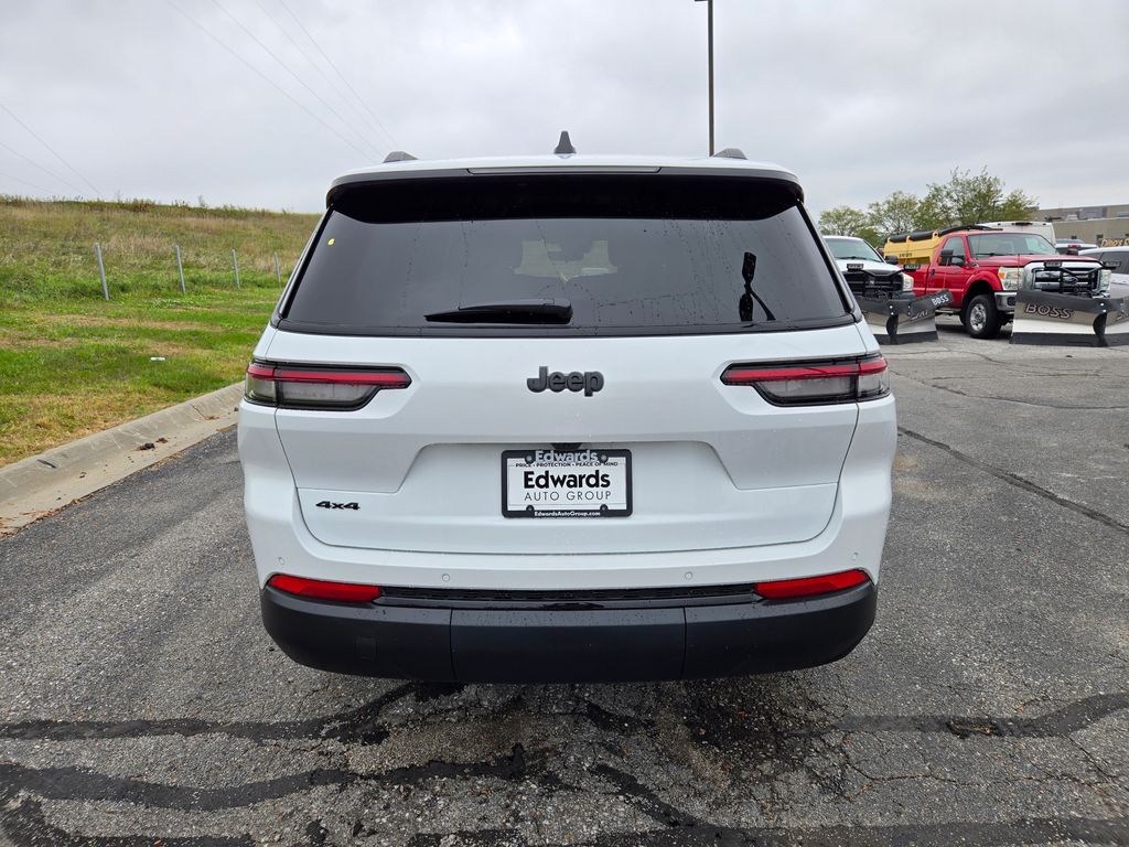 2025 Jeep Grand Cherokee Altitude X photo 4
