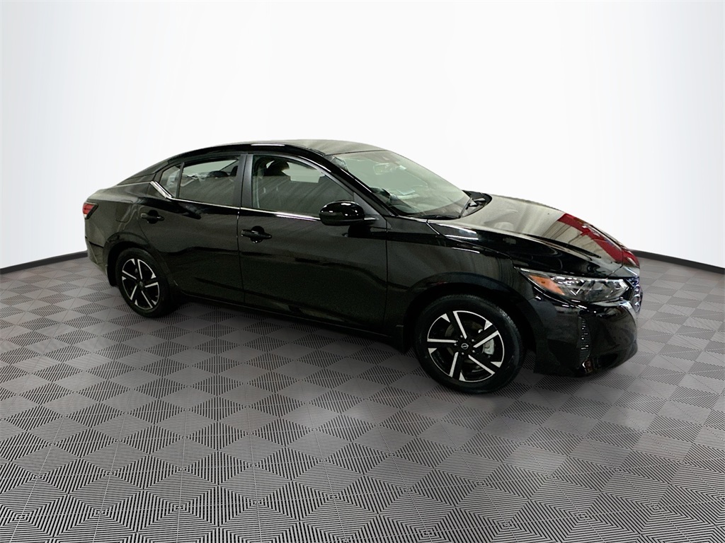 2025 Nissan Sentra SV photo 4