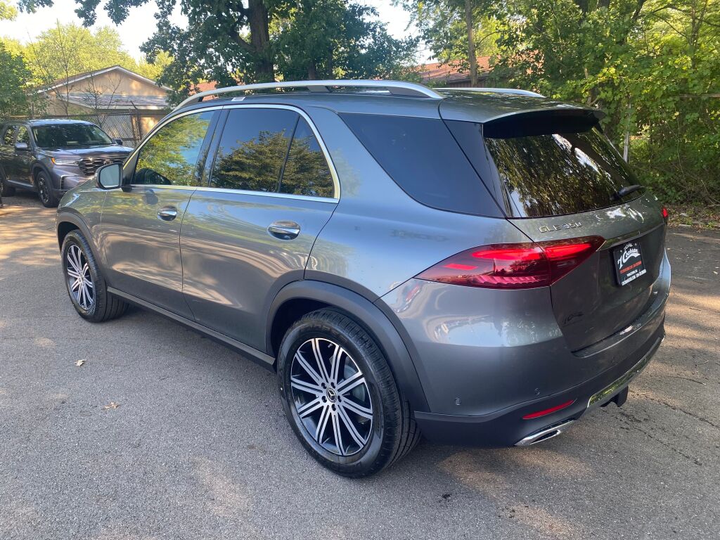 2026 Mercedes Benz GLE 350 4MATIC photo 3
