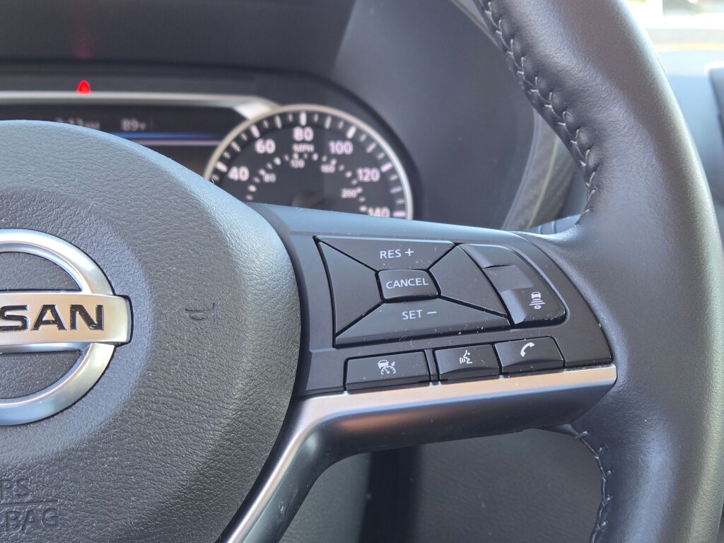 2023 Nissan Sentra SV photo 27