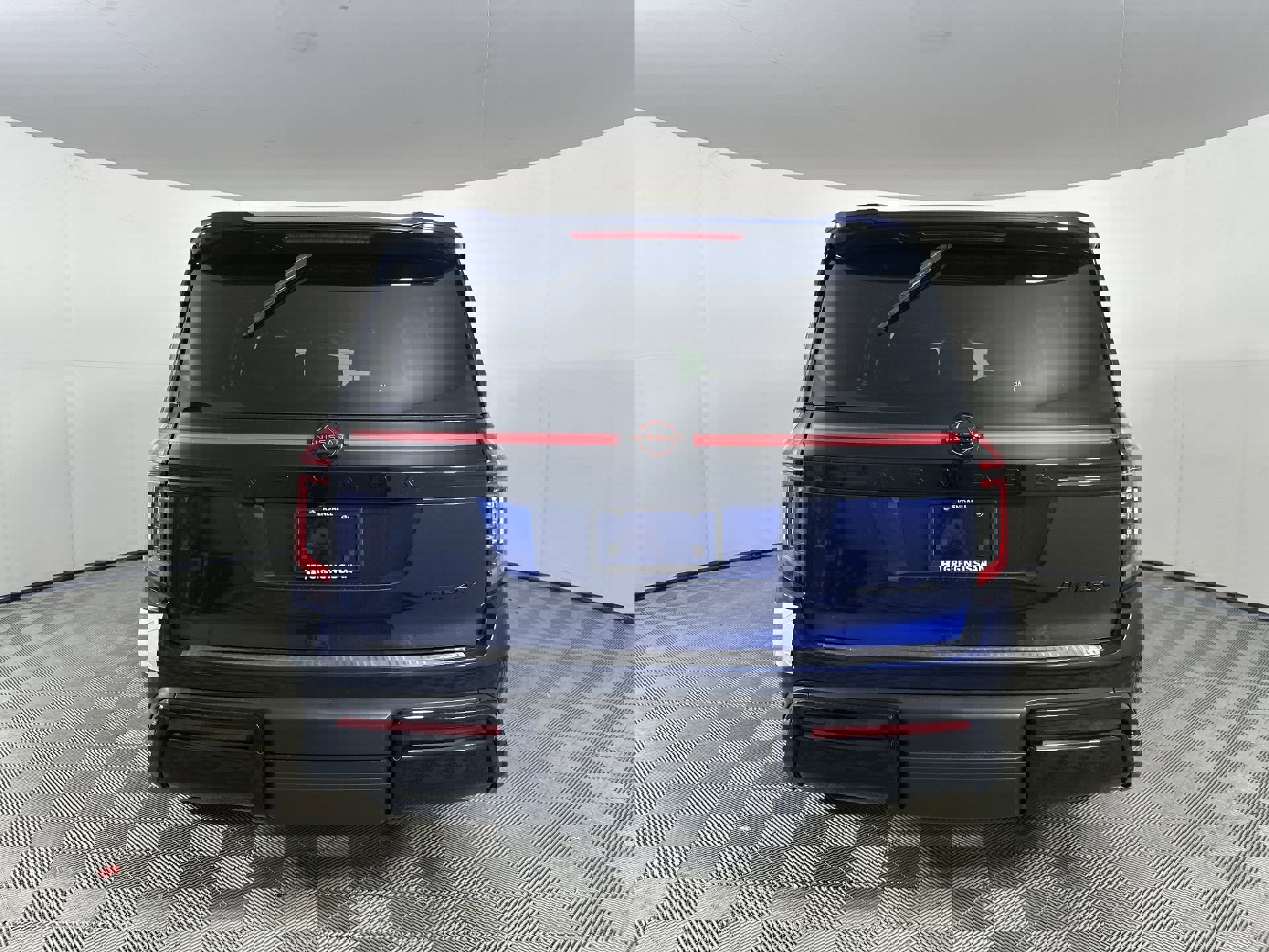 2025 Nissan Armada photo 2