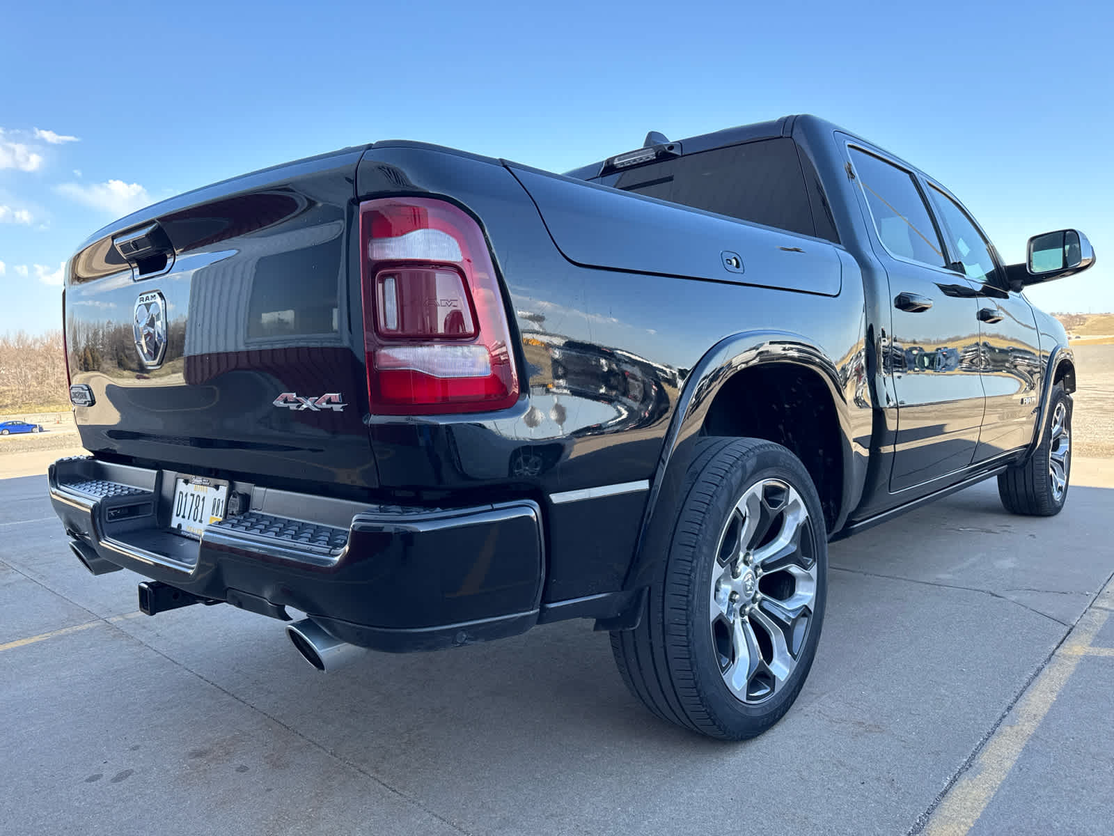 2023 Ram 1500 Longhorn photo 5