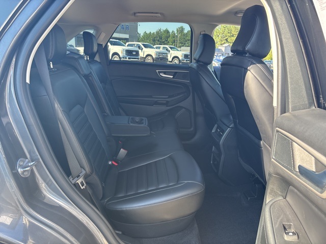 2024 Ford Edge SEL photo 19
