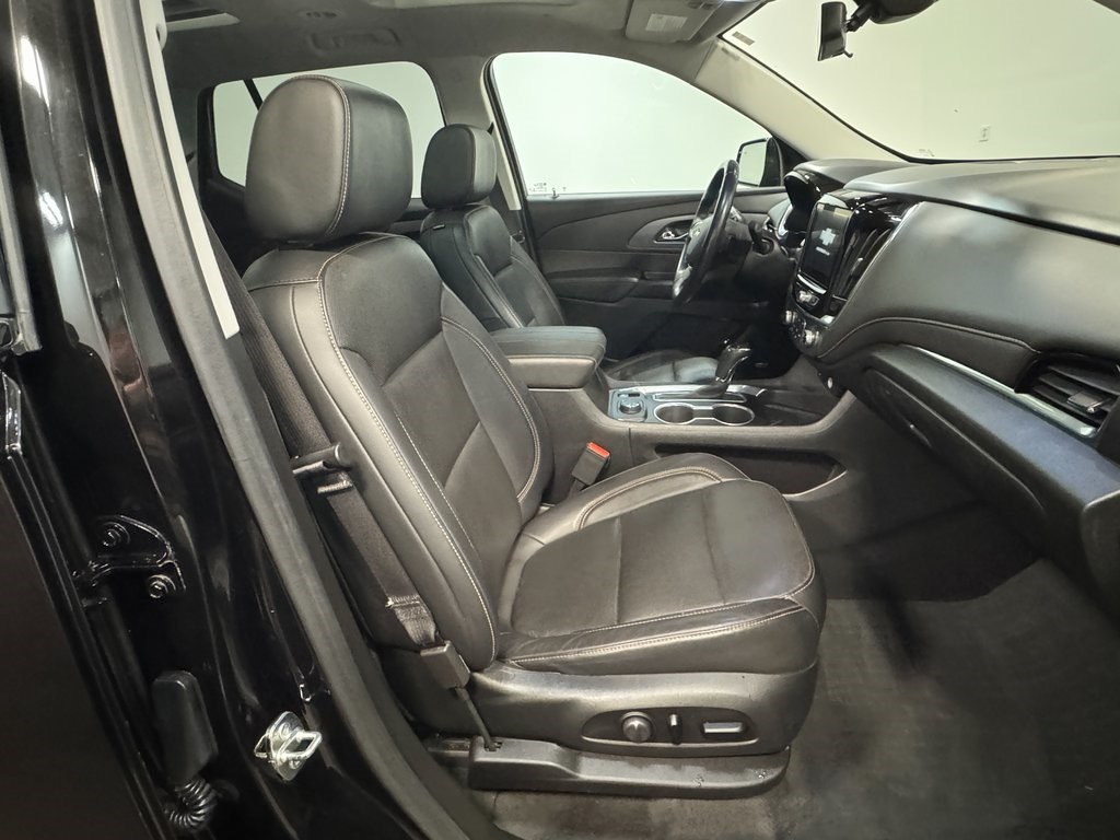 2019 Chevrolet Traverse Premier photo 12